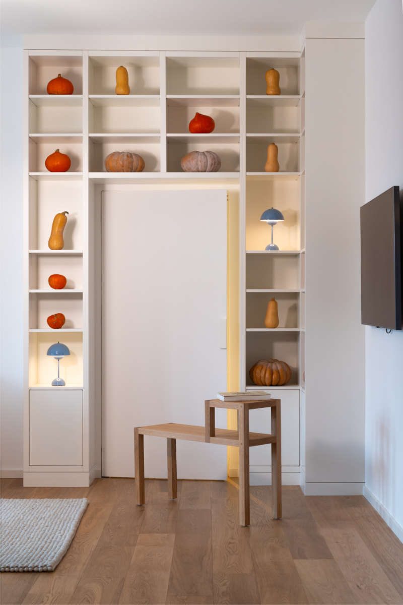 Bibliotheksregal — Ecke